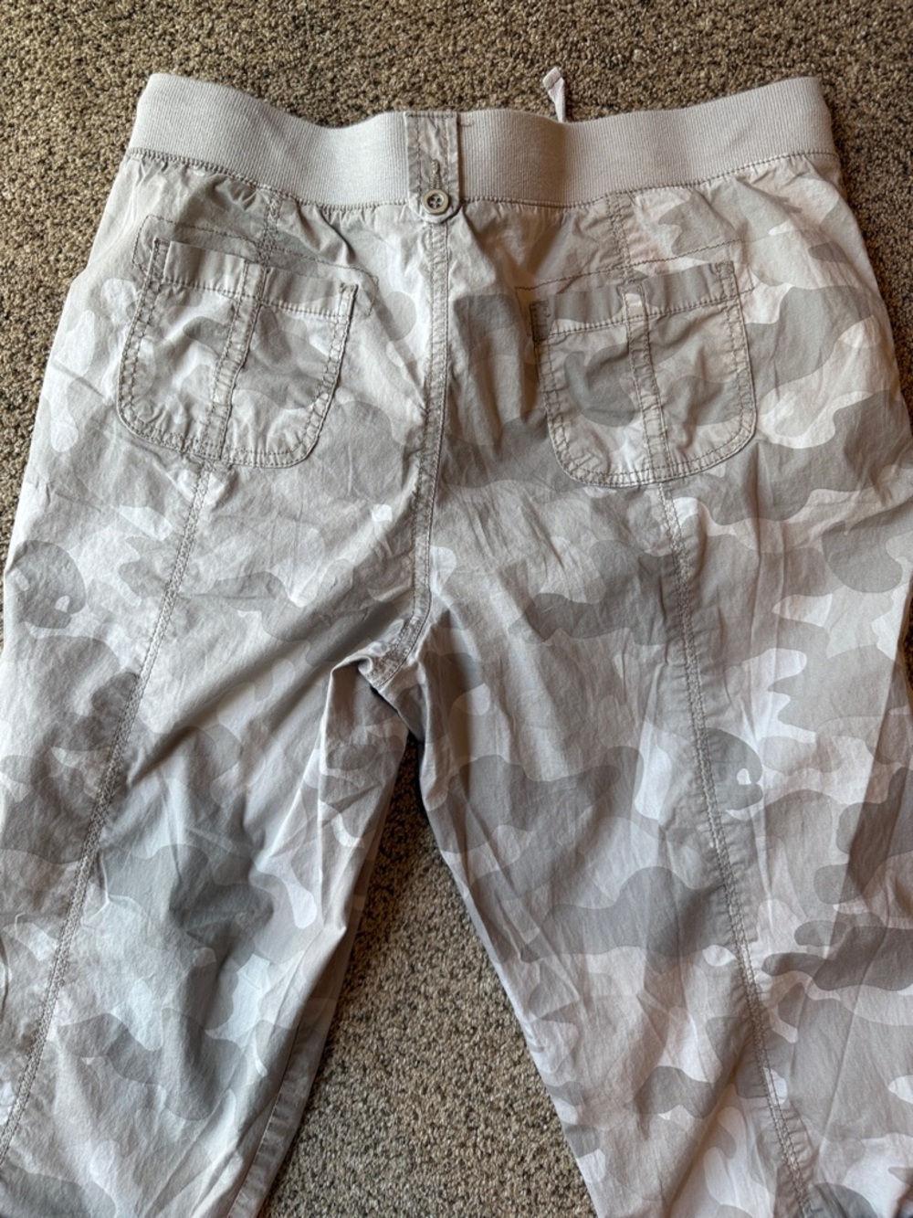 Khakis & Company | Neutral Camo Roll-Up Cargo Capri Pants - Picture 9 of 10